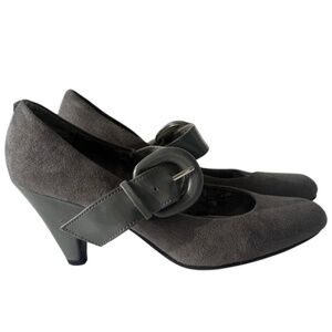 Jaclyn Smith Retro Buckle Heels – Women’s Size 7.5 Y2K Mary Jane Pumps